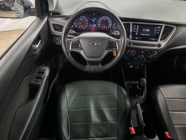 Hyundai Solaris II с пробегом 2019 года, цена 1 129 000 рублей, 158000 км, седан, Автокод Объявления
