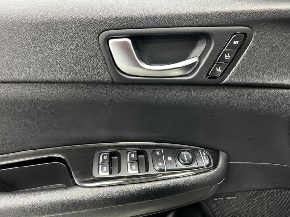 Kia Optima IV Рестайлинг с пробегом 2019 года, цена 2 299 000 рублей, 78432 км, седан, Автокод Объявления