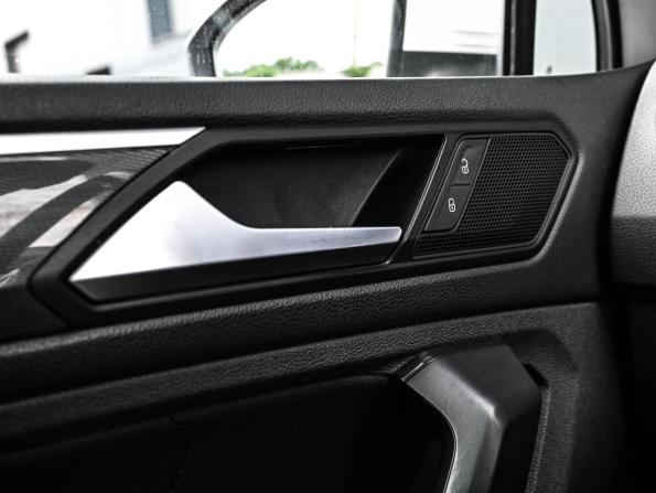 Volkswagen Tiguan II с пробегом 2019 года, цена 2 824 000 рублей, 185855 км, внедорожник, Автокод Объявления