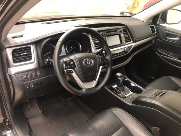 Toyota Highlander III (XU50) с пробегом 2014 года, цена 2 850 000 рублей, 256000 км, внедорожник, Автокод Объявления