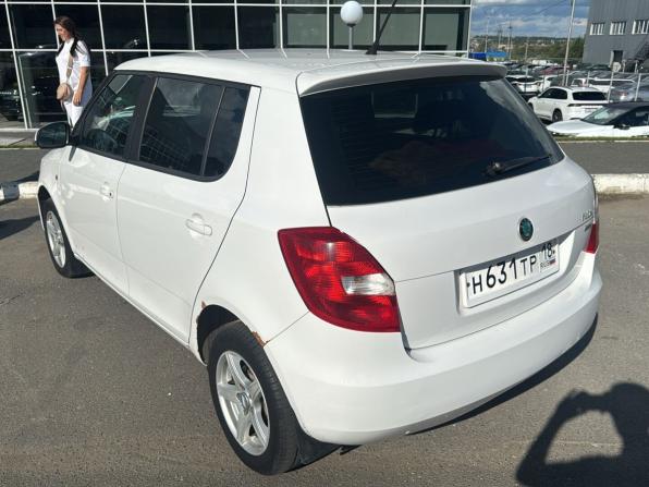 Skoda Fabia II Рестайлинг с пробегом 2011 года, цена 300 000 рублей, 159033 км, хэтчбек, Автокод Объявления