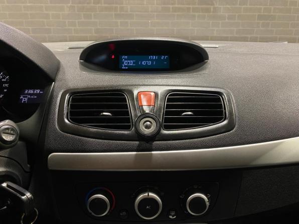 Renault Fluence I с пробегом 2011 года, цена 700 000 рублей, 286785 км, седан, Автокод Объявления