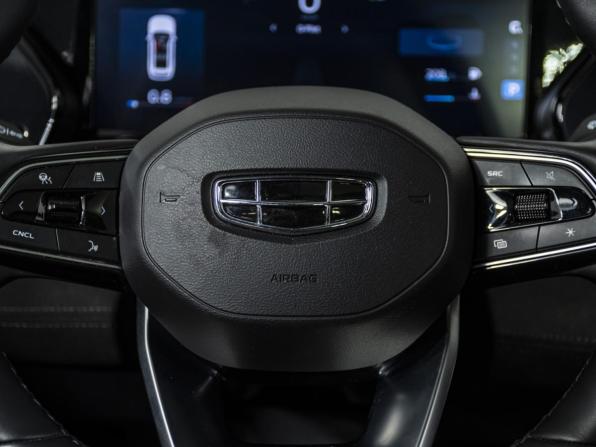 Geely Monjaro I с пробегом 2024 года, цена 3 465 000 рублей, 29200 км, внедорожник, Автокод Объявления