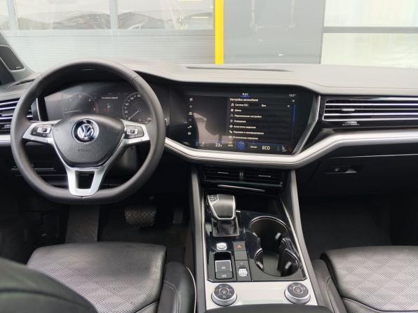 Volkswagen Touareg III с пробегом 2019 года, цена 5 066 000 рублей, 120300 км, внедорожник, Автокод Объявления