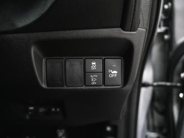 Honda Shuttle II с пробегом 2017 года, цена 1 350 000 рублей, 133527 км, универсал, Автокод Объявления