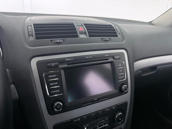 Skoda Octavia II (A5) Рестайлинг с пробегом 2012 года, цена 879 000 рублей, 224685 км, лифтбек, Автокод Объявления