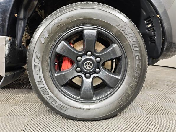 Toyota Land Cruiser Prado 120 Series Рестайлинг с пробегом 2007 года, цена 1 549 000 рублей, 438601 км, внедорожник, Автокод Объявления