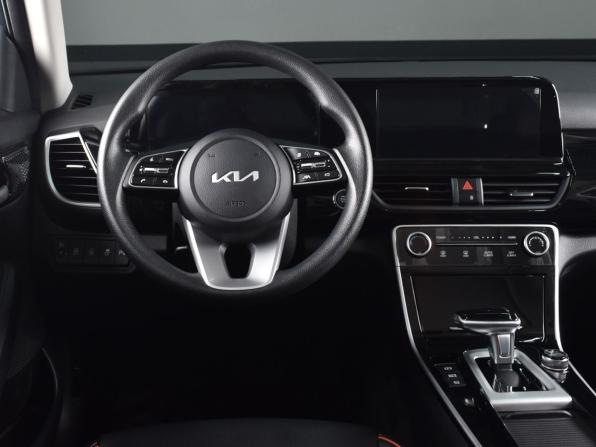 Kia Seltos I Рестайлинг с пробегом 2026 года, цена 2 899 995 рублей, 284 км, внедорожник, Автокод Объявления