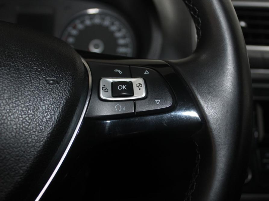Volkswagen Polo V Рестайлинг Старый Оскол  - изображение 15