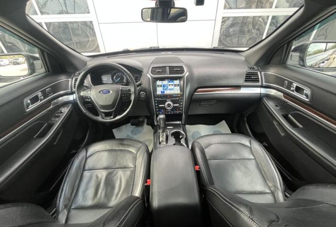 Ford Explorer V Рестайлинг с пробегом 2018 года, цена 2 250 000 рублей, 157746 км, внедорожник, Автокод Объявления