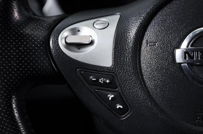 Nissan Juke I с пробегом 2012 года, цена 1 099 000 рублей, 124600 км, внедорожник, Автокод Объявления