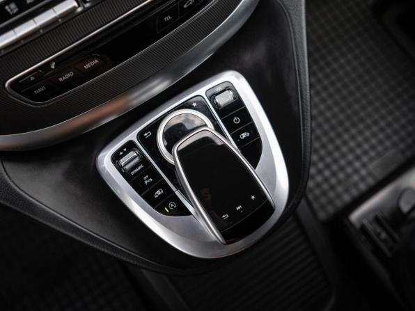 Mercedes-Benz V-Класс III (W447) с пробегом 2019 года, цена 5 699 000 рублей, 115661 км, минивэн, Автокод Объявления