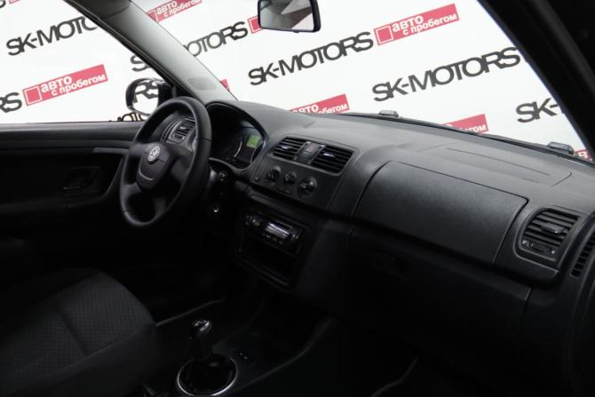 Skoda Fabia II Рестайлинг с пробегом 2013 года, цена 595 950 рублей, 246258 км, хэтчбек, Автокод Объявления