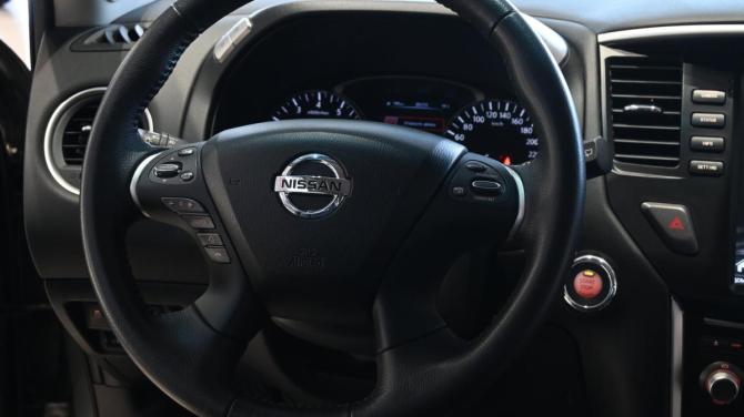 Nissan Pathfinder IV с пробегом 2014 года, цена 2 145 000 рублей, 61983 км, внедорожник, Автокод Объявления