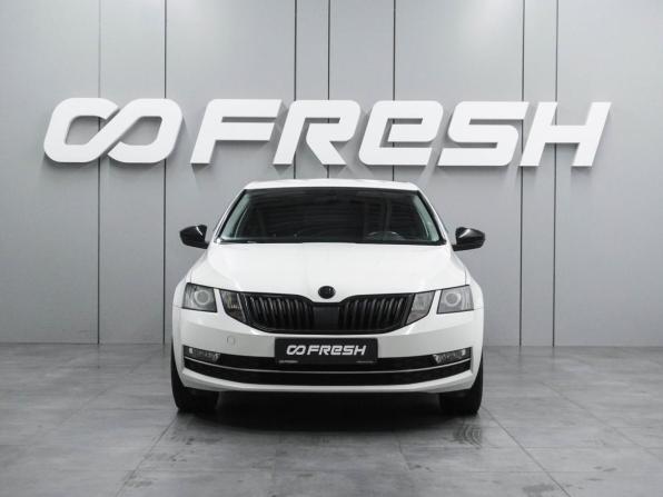 Skoda Octavia III (A7) Рестайлинг с пробегом 2017 года, цена 1 839 000 рублей, 131227 км, лифтбек, Автокод Объявления