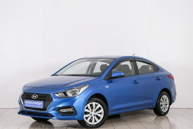 Hyundai Solaris II с пробегом 2018 года, цена 1 549 000 рублей, 9500 км, седан, Автокод Объявления