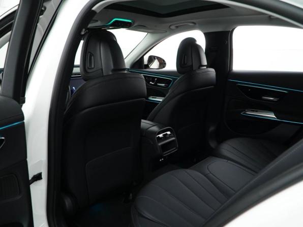 Mercedes-Benz E-Класс V (W213 S213 C238) Рестайлинг с пробегом 2024 года, цена 6 615 000 рублей, 14413 км, седан, Автокод Объявления