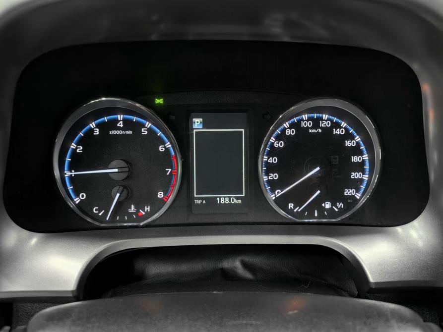 Toyota RAV4 IV (XA40) Рестайлинг Новосибирск  - изображение 20