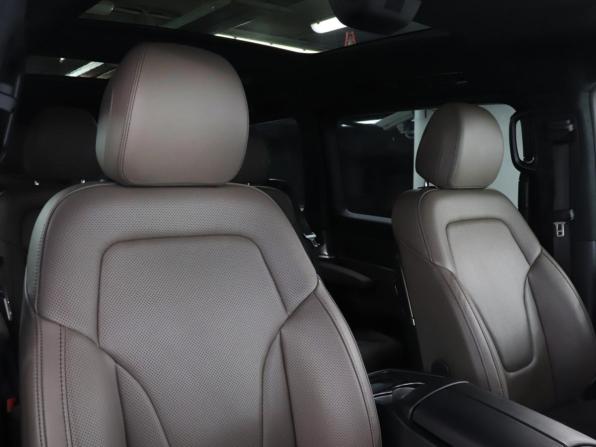 Mercedes-Benz V-Класс III (W447) Рестайлинг с пробегом 2022 года, цена 8 473 322 рубля, 40364 км, минивэн, Автокод Объявления