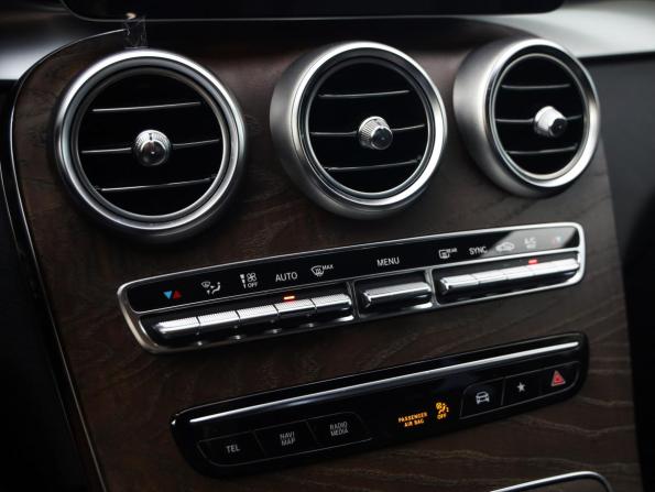 Mercedes-Benz GLC I (X253) Рестайлинг с пробегом 2020 года, цена 2 818 777 рублей, 190362 км, внедорожник, Автокод Объявления