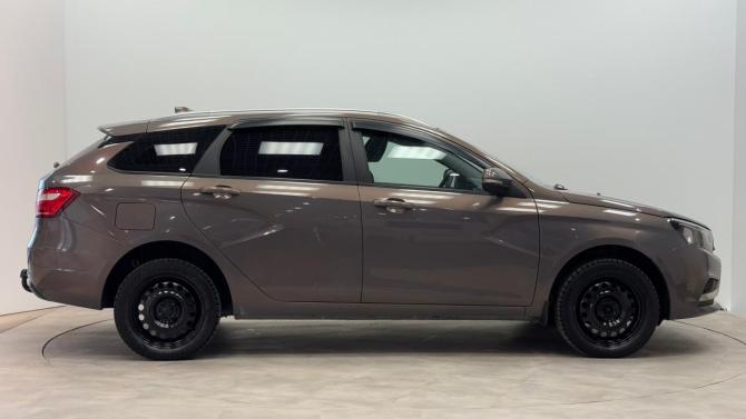 Lada (ВАЗ) Vesta I с пробегом 2019 года, цена 998 000 рублей, 133000 км, универсал, Автокод Объявления