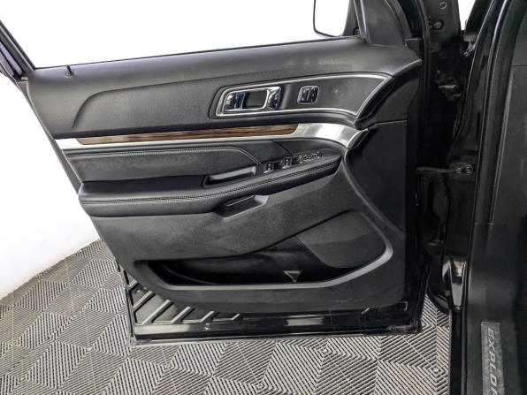 Ford Explorer V Рестайлинг с пробегом 2017 года, цена 2 610 000 рублей, 147837 км, внедорожник, Автокод Объявления