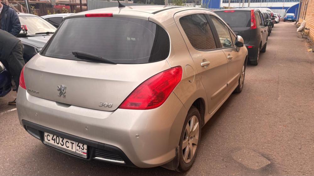 Peugeot 308 I Киров  - изображение 2