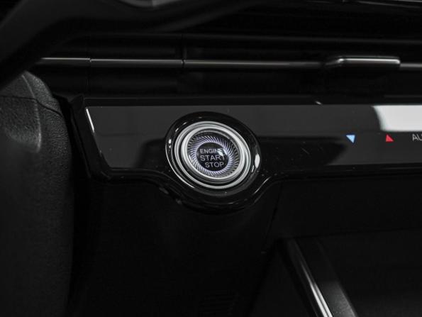 Omoda C5 I Рестайлинг с пробегом 2024 года, цена 1 643 000 рублей, 32095 км, внедорожник, Автокод Объявления