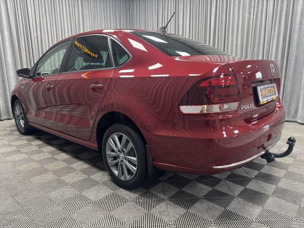 Volkswagen Polo V Рестайлинг с пробегом 2019 года, цена 1 330 000 рублей, 96703 км, седан, Автокод Объявления