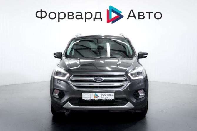 Ford Kuga II Рестайлинг с пробегом 2018 года, цена 1 300 000 рублей, 173151 км, внедорожник, Автокод Объявления