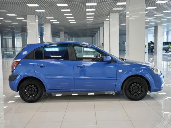 Kia Rio II Рестайлинг с пробегом 2010 года, цена 422 000 рублей, 196634 км, хэтчбек, Автокод Объявления