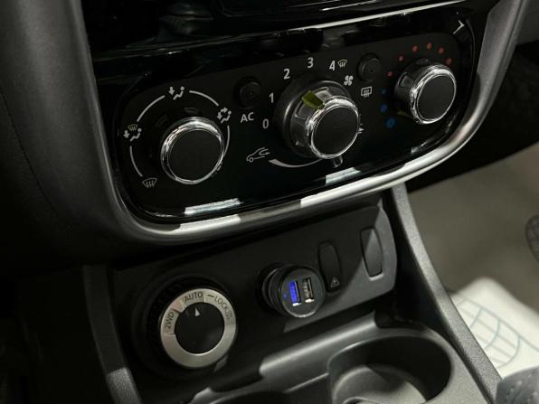 Renault Duster I с пробегом 2013 года, цена 850 000 рублей, 211593 км, внедорожник, Автокод Объявления