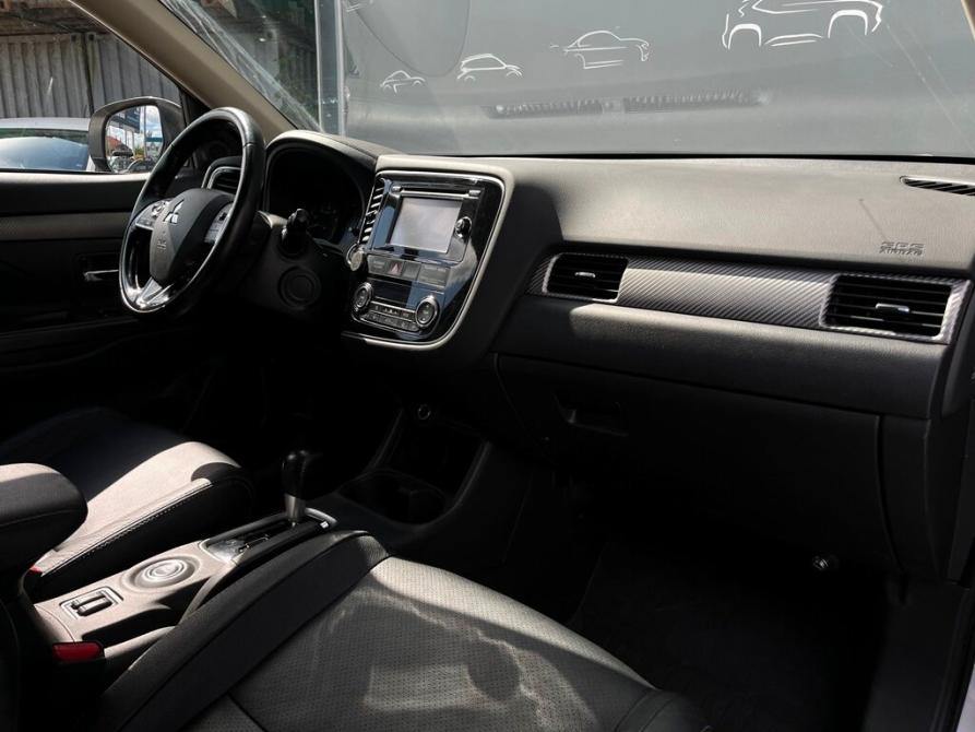 Mitsubishi Outlander III Рестайлинг 2 Санкт-Петербург  - изображение 8