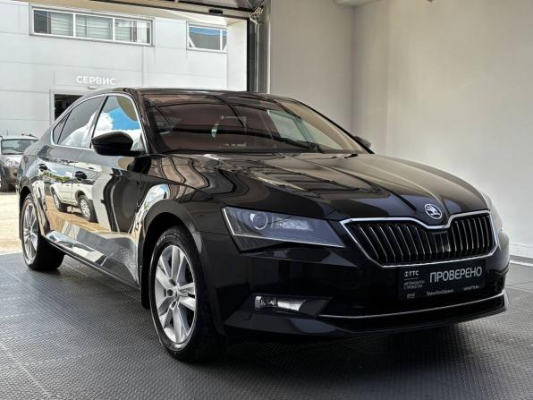 Skoda Superb III с пробегом 2017 года, цена 2 300 000 рублей, 77672 км, лифтбек, Автокод Объявления