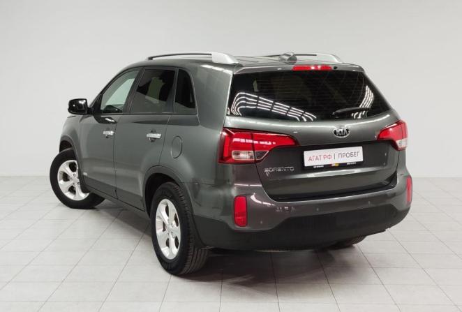 Kia Sorento II Рестайлинг с пробегом 2018 года, цена 2 050 000 рублей, 168390 км, внедорожник, Автокод Объявления