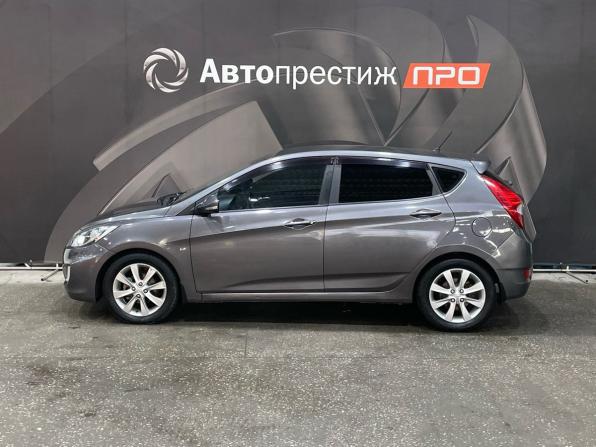 Hyundai Solaris I с пробегом 2012 года, цена 725 000 рублей, 164782 км, хэтчбек, Автокод Объявления
