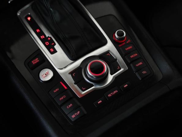 Audi Q7 I (4L) Рестайлинг с пробегом 2014 года, цена 2 199 000 рублей, 237264 км, внедорожник, Автокод Объявления