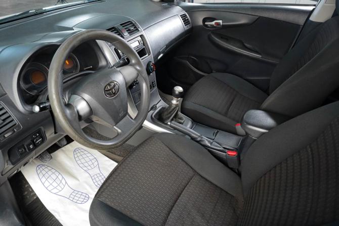 Toyota Corolla X (E140 E150) Рестайлинг с пробегом 2011 года, цена 929 000 рублей, 152000 км, седан, Автокод Объявления