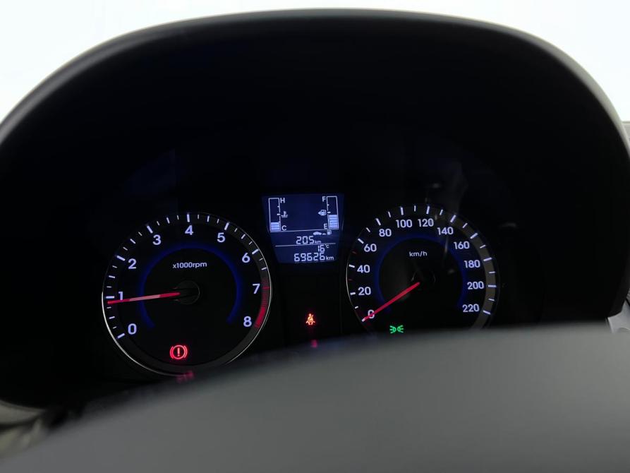 Hyundai Solaris I Рестайлинг Ростов-на-Дону  - изображение 12