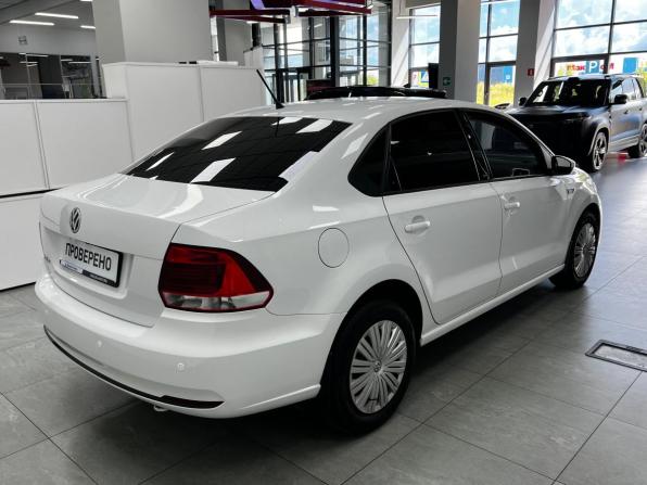 Volkswagen Polo V Рестайлинг с пробегом 2016 года, цена 990 000 рублей, 188914 км, седан, Автокод Объявления