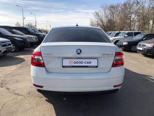 Skoda Octavia III (A7) Рестайлинг с пробегом 2020 года, цена 1 790 000 рублей, 169212 км, лифтбек, Автокод Объявления