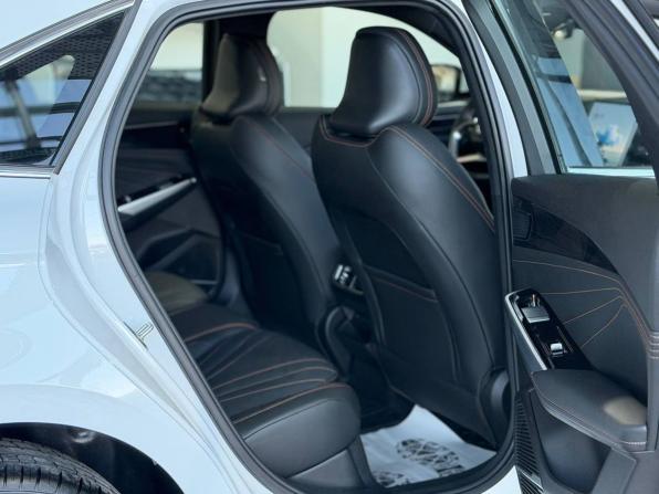 Geely Preface I с пробегом 2025 года, цена 2 850 000 рублей, 282 км, седан, Автокод Объявления