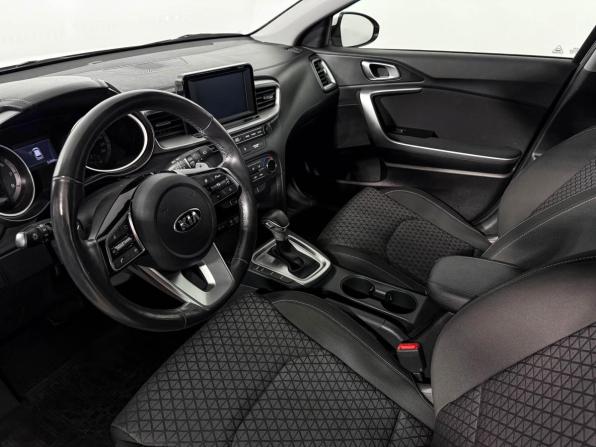 Kia Ceed III с пробегом 2019 года, цена 1 747 900 рублей, 50987 км, хэтчбек, Автокод Объявления