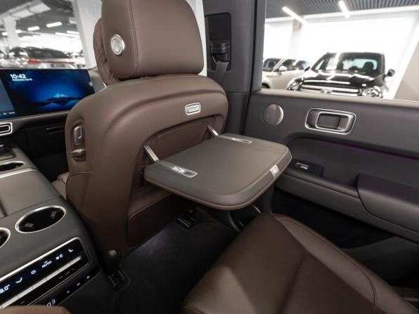 Li Auto (Lixiang) L9 I с пробегом 2024 года, цена 7 000 000 рублей, 33592 км, внедорожник, Автокод Объявления