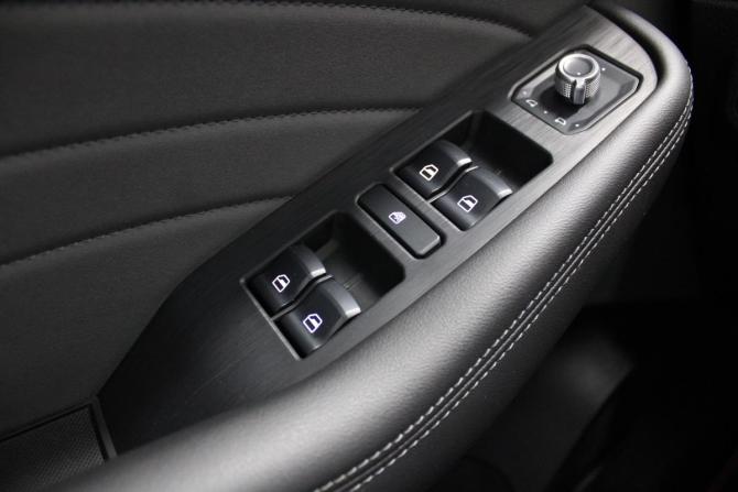 Haval F7 I Рестайлинг с пробегом 2023 года, цена 2 369 000 рублей, 50000 км, внедорожник, Автокод Объявления