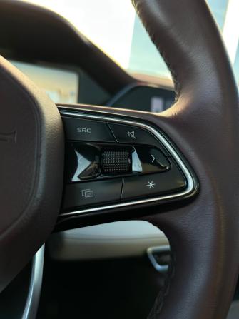 Geely Monjaro I с пробегом 2023 года, цена 3 100 000 рублей, 92771 км, внедорожник, Автокод Объявления