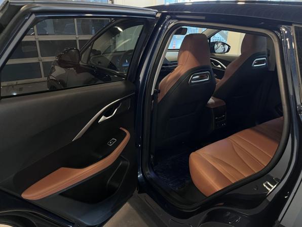 Omoda C5 I с пробегом 2023 года, цена 2 060 000 рублей, 49960 км, внедорожник, Автокод Объявления
