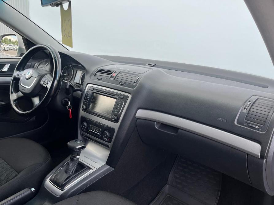 Skoda Octavia II (A5) Рестайлинг Санкт-Петербург  - изображение 21