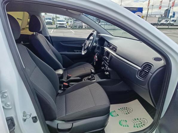 Kia Rio IV с пробегом 2019 года, цена 1 499 995 рублей, 95500 км, хэтчбек, Автокод Объявления