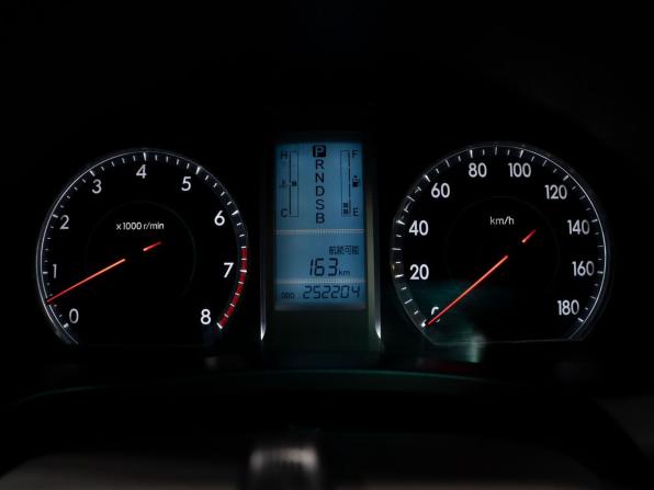 Toyota Allion II Рестайлинг с пробегом 2010 года, цена 845 000 рублей, 252200 км, седан, Автокод Объявления